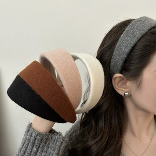 �ﶬ�l���l��Ů�߼����B피�ɫë�،�߅�ճ�����^��һ�����l�^�