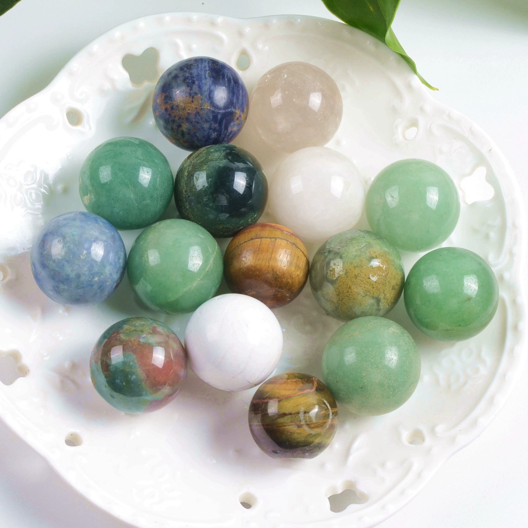 Natural water, natural ore, white crystal, round beads, decorations, 25mm