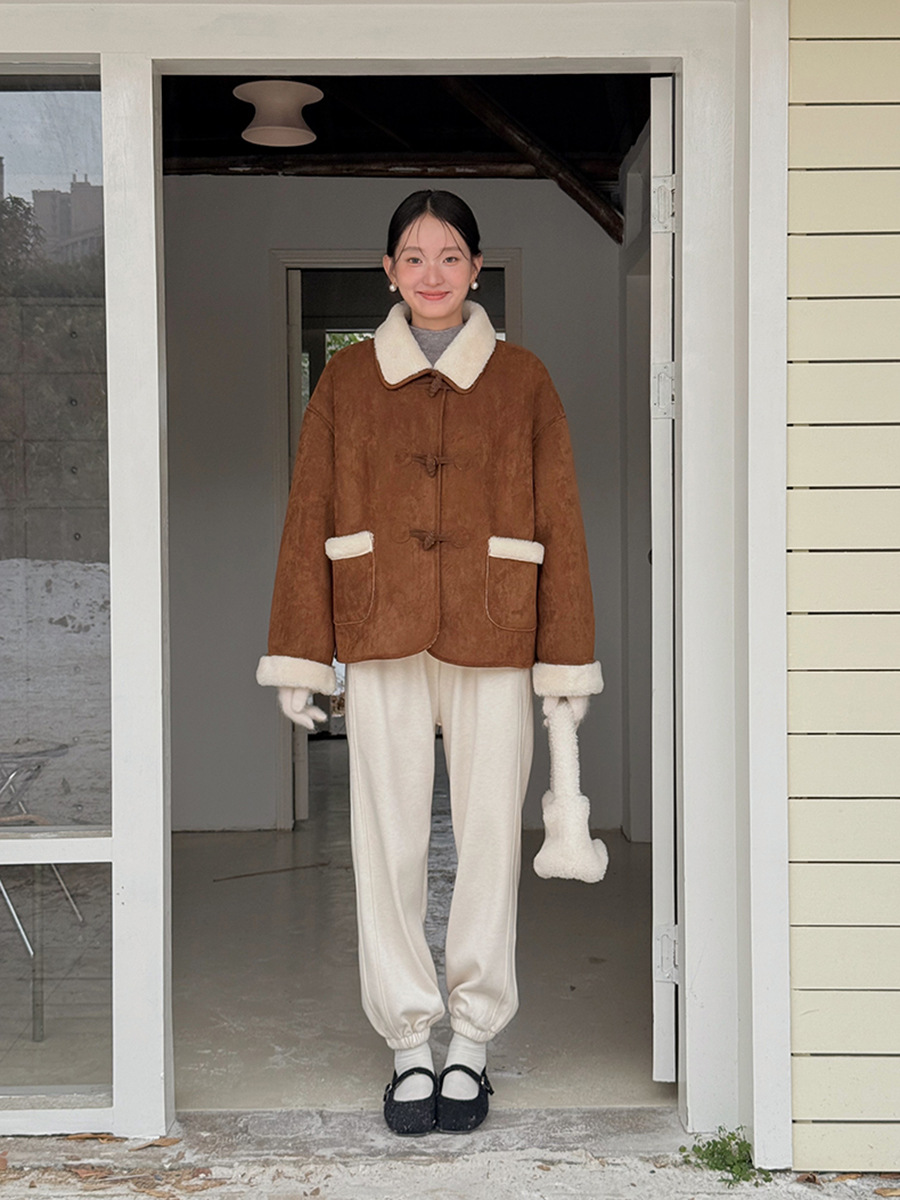 【雪国列車】歌銘復古羊の毛のコートの女性の冬の新型毛皮の一体上着N531B