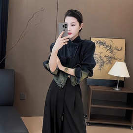 复古牛仔短款渐变色外套女春秋季新款高级感宽松拉链设计上衣夹克