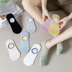 Hosiery for Women Spring and Summer Mesh Breathable Combed Cotton Boat Socks with Neutral Color Non-Slip Invisible Socks Manufacturer Wholesale