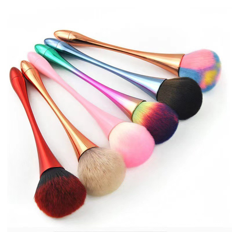 Loose Powder Brush, Large Oversized Fluffy Blush Brush, One-Pack Small Waist Makeup Brush, Makeup Brush, Stippling Brush for Women