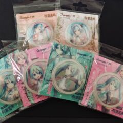 公式版広博初音未来幻想甘番と甘い夢集シリーズブリキバッジ