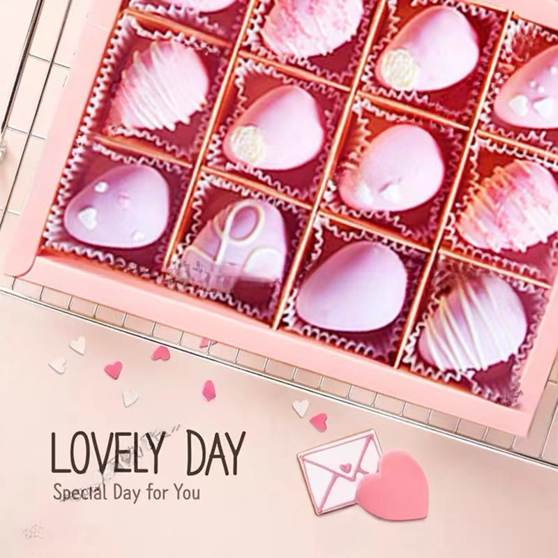 情人节粉色莓巧克力包装盒透明欧式雪花酥手工礼品空盒子