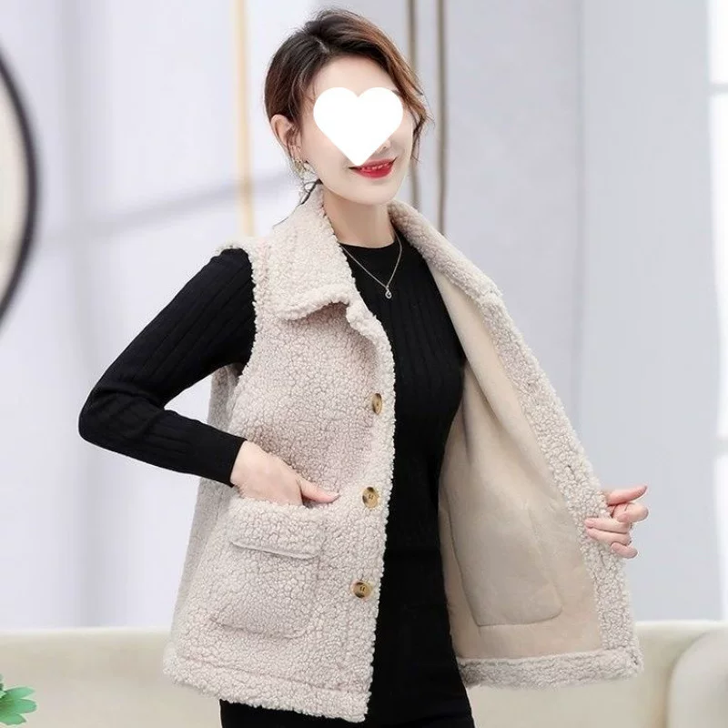 Demi-season jacket, vest, increased thickness