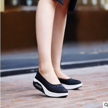 2025 Shallow Mouth Single Layer Mesh Rocking Shoes Women's Dropshipping Summer Wedge Air Cushion Sports Dance Shoes Nurse Shoes