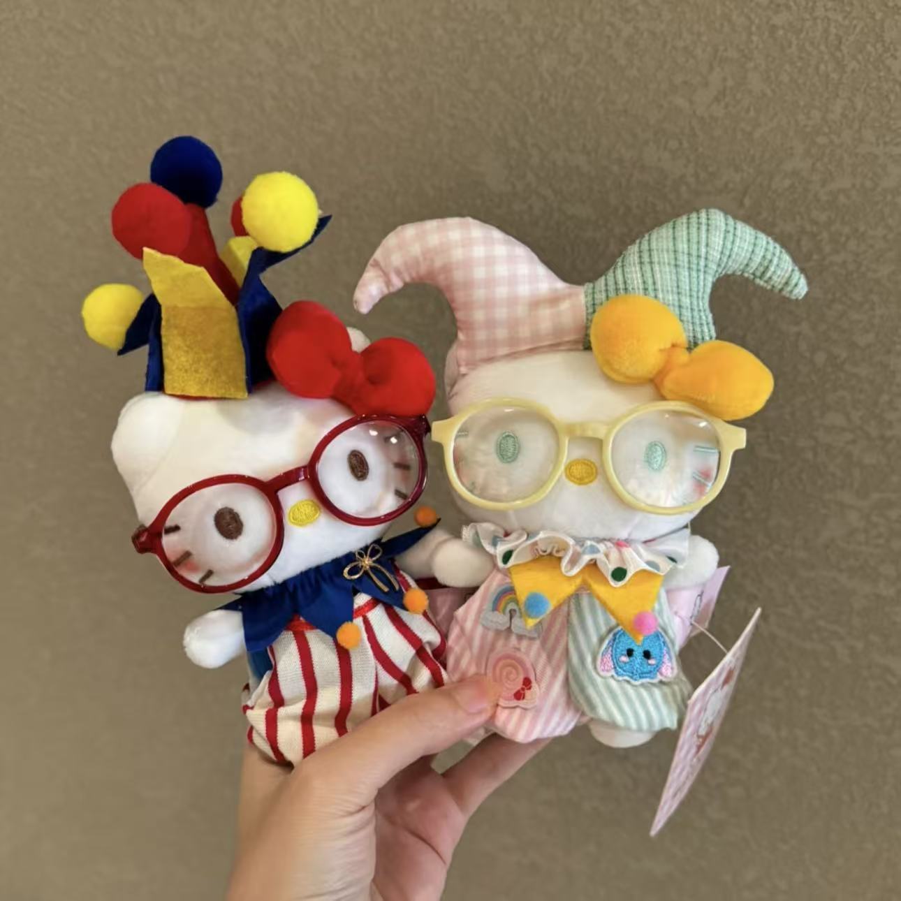 Genuino clásico KT Hello Kitty mochila bolso colgante dibujos animados lindo hellokitty llavero muñeca de felpa mujer