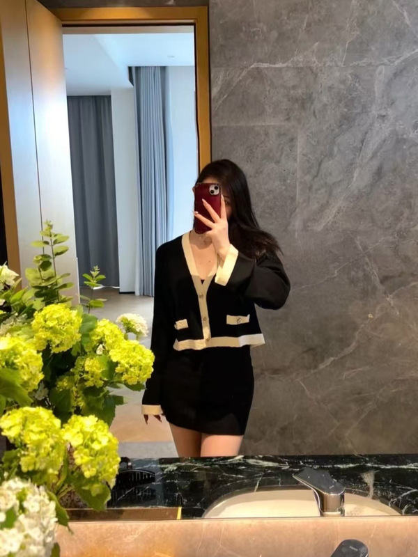高品质~撞色小香风针织开衫女秋冬2025新慵懒风名媛黑色针织外套|undefined