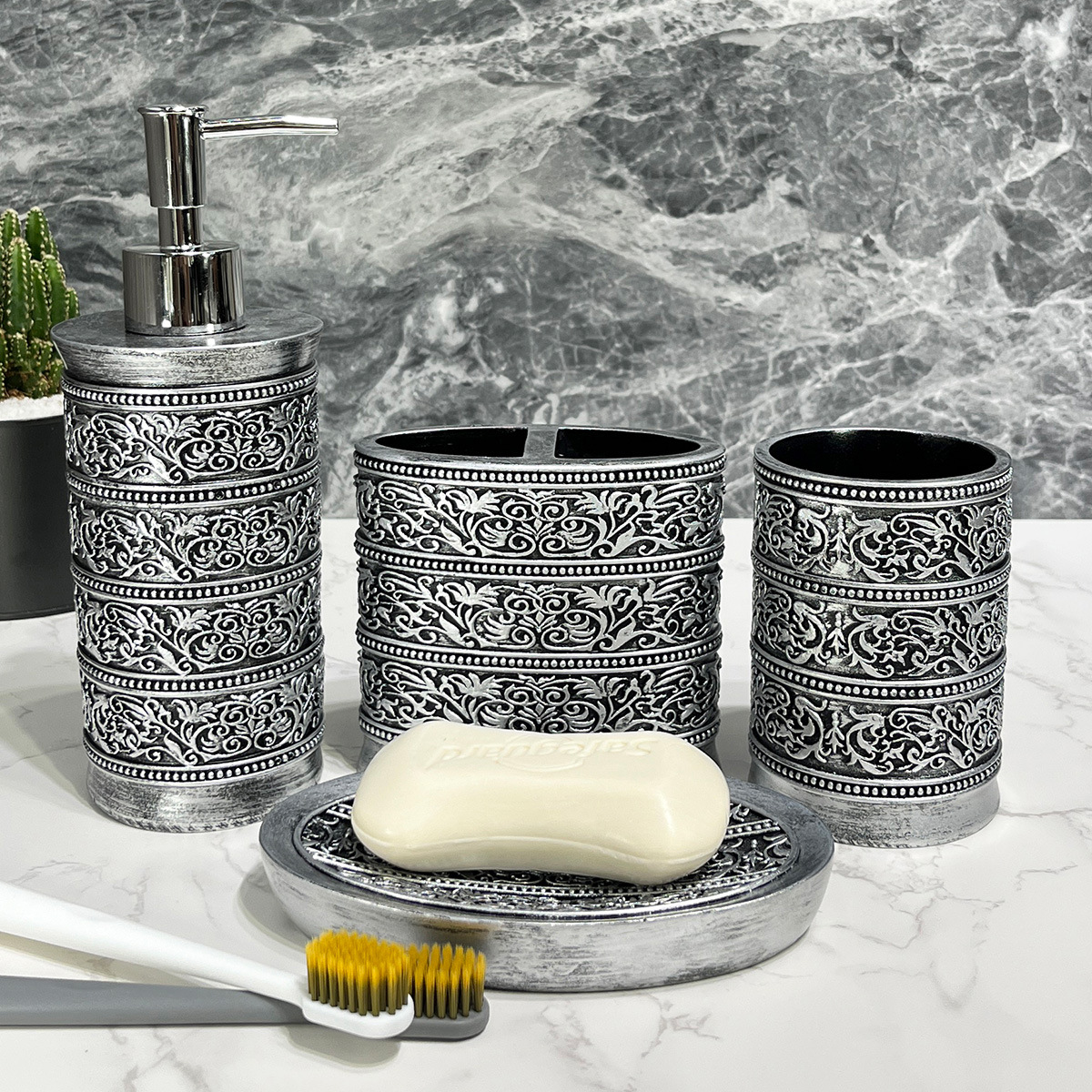 轻奢酒店浴室用品套装 树脂彩绘卫浴四件套样板房牙刷杯皂碟摆件