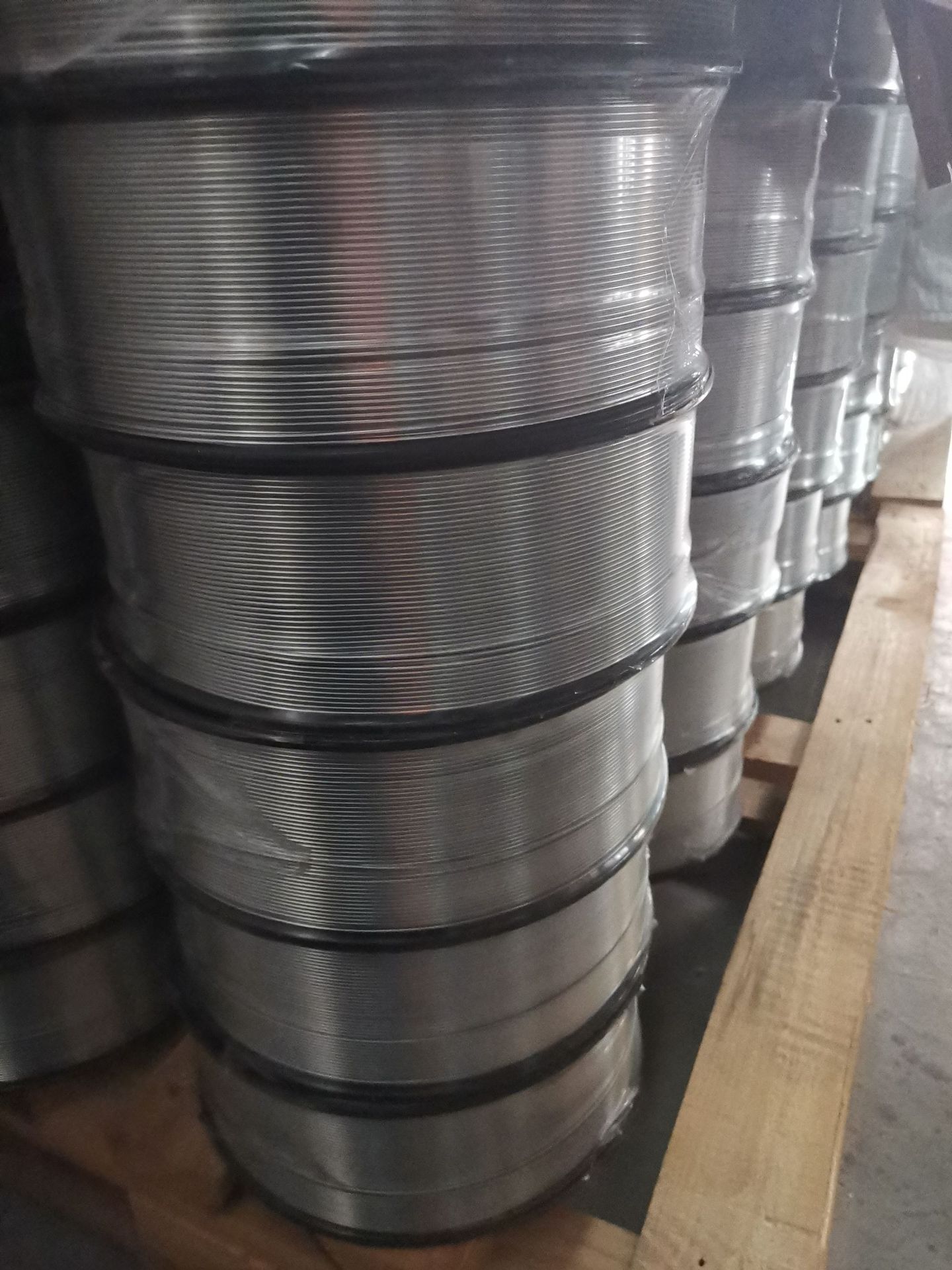 高纯锌丝 喷涂锌线 锌合金线 轴装 扎装 国标标准GB/T 12608-2003