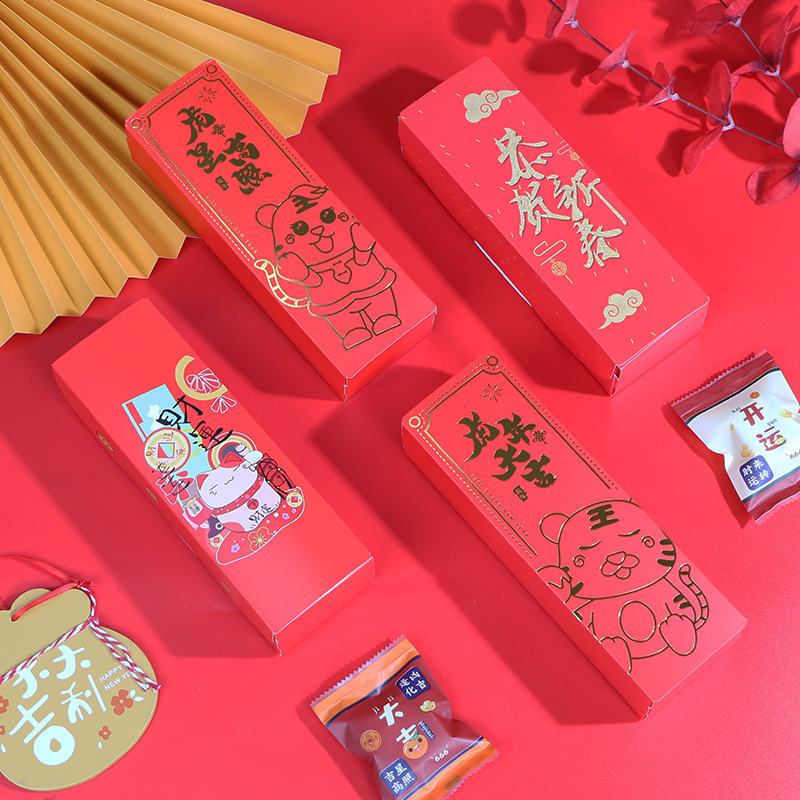 2024 Year of the Dragon red festive flip-top box hot stamping nougat snowflake pastry packaging box candy biscuits New Year gift box