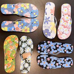 Women's New Herringbone Slides with Print, Versatile Summer Casual Fashion Sandals for Outdoor Wear, Flat and Non-slip, Teenage Beach Slippers