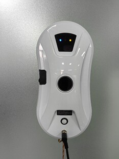 Source Factory Automatic Water Spray Window Cleaning Machine Infrared Remote Control Electric Window Cleaning Robot Intelligent Glass Cleaning Artifact