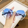 Sunglasses, brand sun protection cream, 2023 collection, UF-protection, fitted, internet celebrity, Korean style