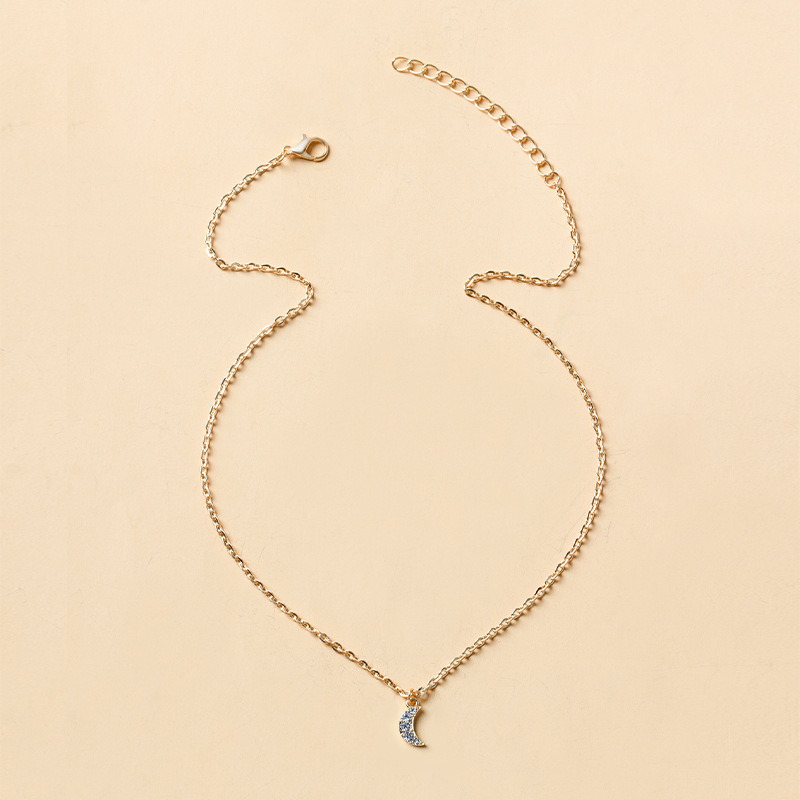 simple moon pendant necklace fashion alloy necklace sweater chain