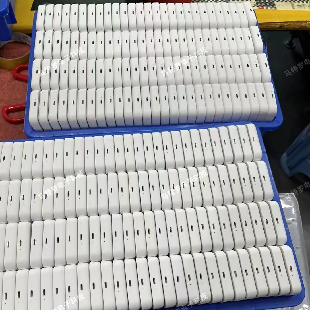 O1CN01kGpe0Z2GH18GogH9S_!!2216