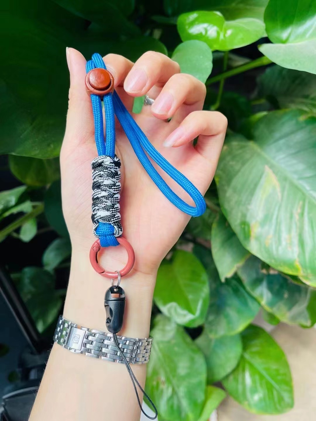 Nuevo teléfono móvil contraste color cordón Halter anti-perdido ajustable muñeca cuerda llavero cuerda trenzada hecha a mano cuerda de mano de dos colores