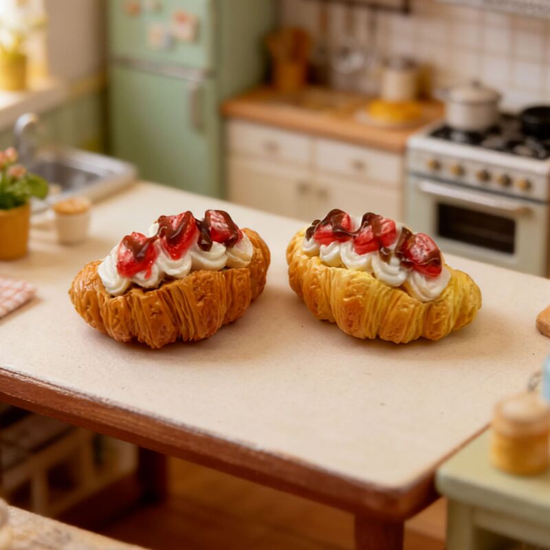 Simulated Strawberry Croissant Cream-Filled Bread Micro Landscape Food Toy Decoration Resin Accessories DIY Keychain Pendant Simulated Strawberry Croissant Cream-Filled Bread Micro Landscape Food Toy Decoration Resin Accessories DIY Keychain Pendant