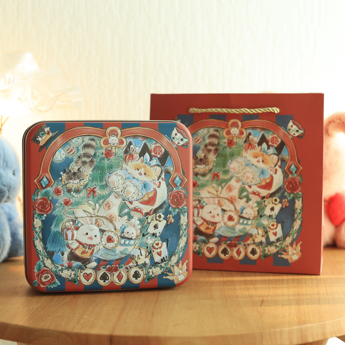 17厘米正方形饼干盒方形马口铁盒礼品盒铁盒伴手礼盒