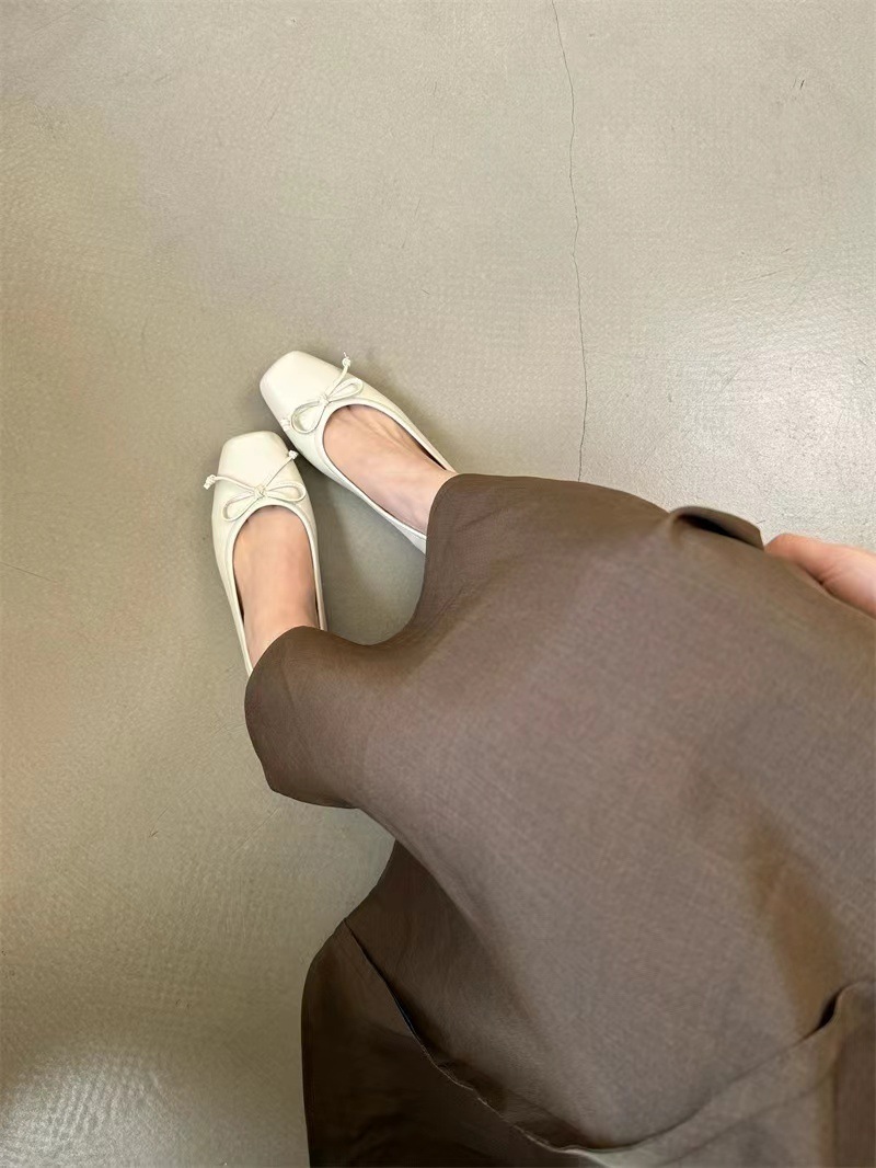 Silver Single Shallow Mouth Bow Spring Autumn High-end French Style Evening Flat Fashion Women's Versatile Shoes_vogvips.com