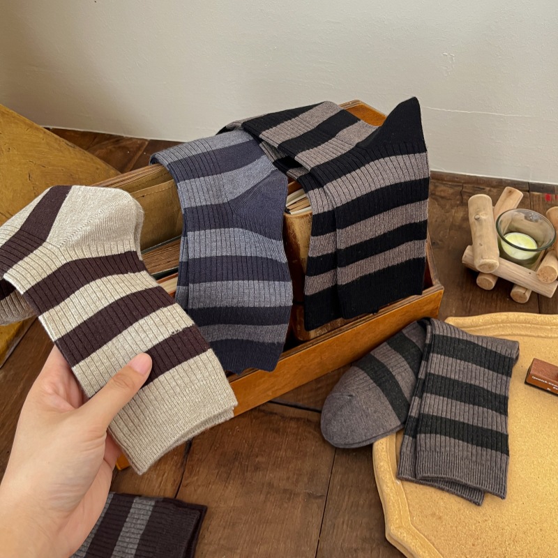 袜子男双针拼接条纹中筒袜春夏季高颜值男袜休闲长袜个性高腰袜