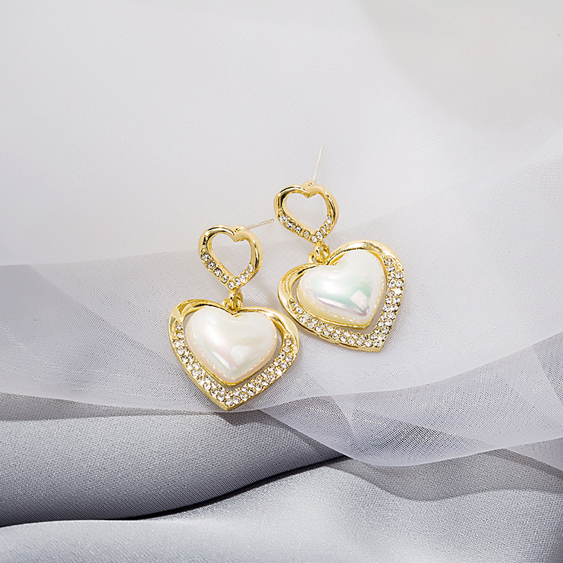 fashion threedimensional doublelayer heartshaped pearl alloy earringspicture2