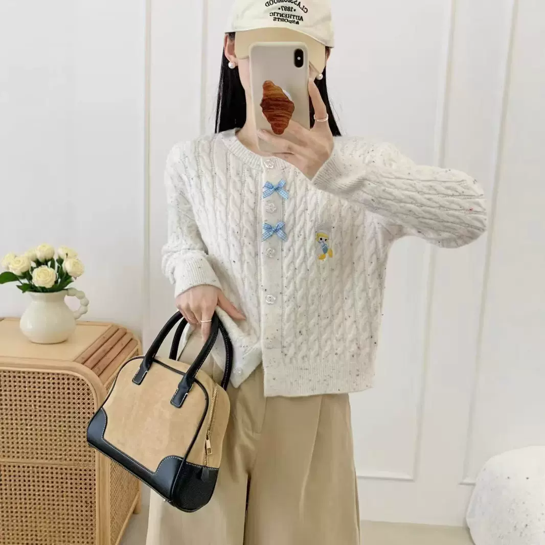 麻花毛衣外套女秋冬2025新款刺绣设计感小众减龄洋气针织开衫上衣