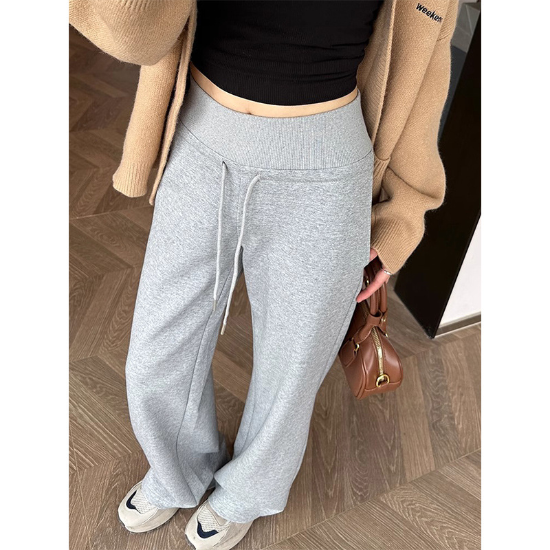 Pantalones de deporte negros de mujer pequeño otoño y invierno nuevo estilo de cintura alta sensación de caída pantalones casuales sueltos pantalones rectos de piernas anchas