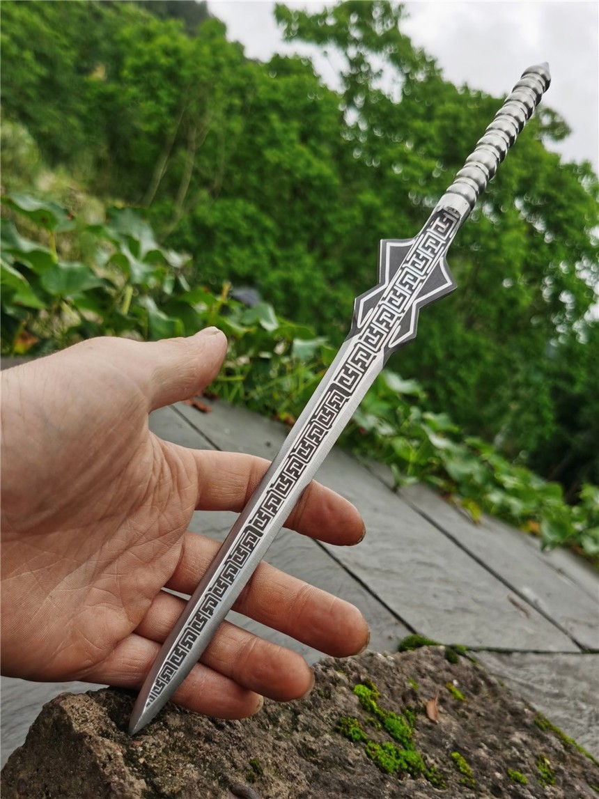 玉陵短剑 (2).jpg