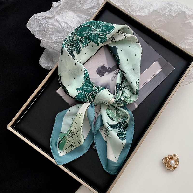 Bufanda de seda, bufanda cuadrada, sentido avanzado, nueva bufanda de seda de simulación, chal estampado, bufanda decorativa de todo fósforo, pañuelo en la cabeza, cinturón para el cabello, cabello atado