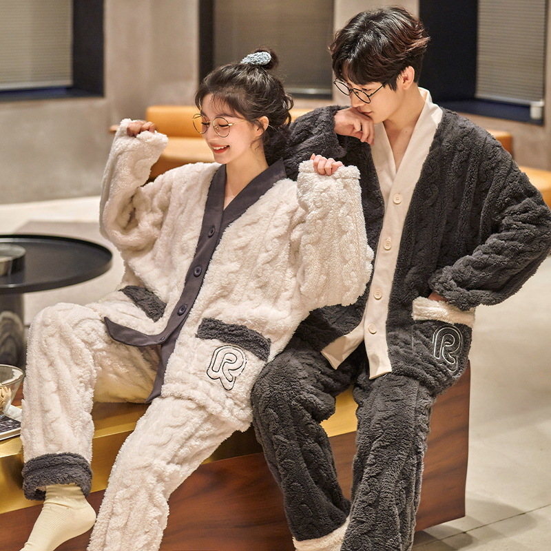 Coral polar pareja pijamas de invierno de las mujeres de manga larga kimono japonés con cuello en V estilo coreano de dibujos animados lindo traje de homewear de los hombres
