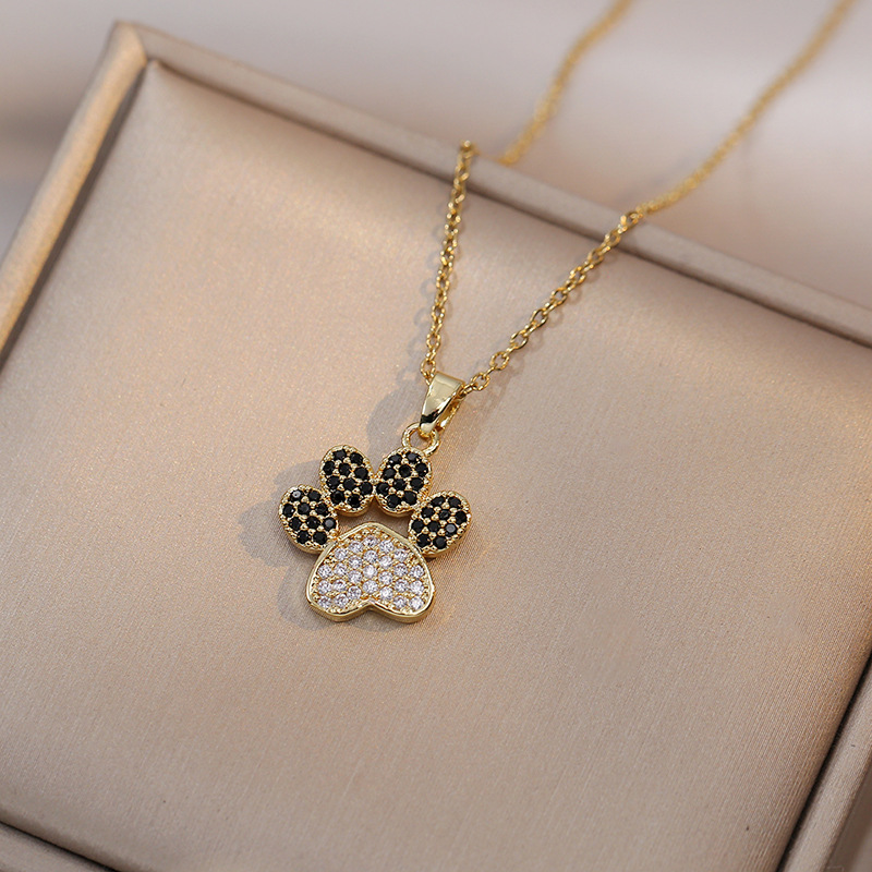 Titanium Steel Cute Paw Print Diamond Pendant Necklace display picture 1