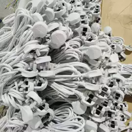 工业插头;电源插头