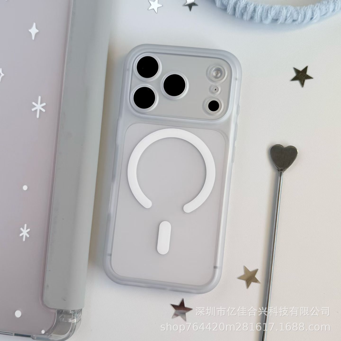 Lentes desmontables creativas para iPhone17promax succión de arena suave para teléfonos móviles de goma de manzana 14 anti-caída