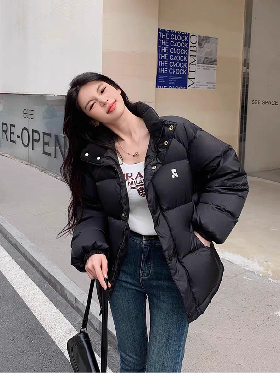 검은색