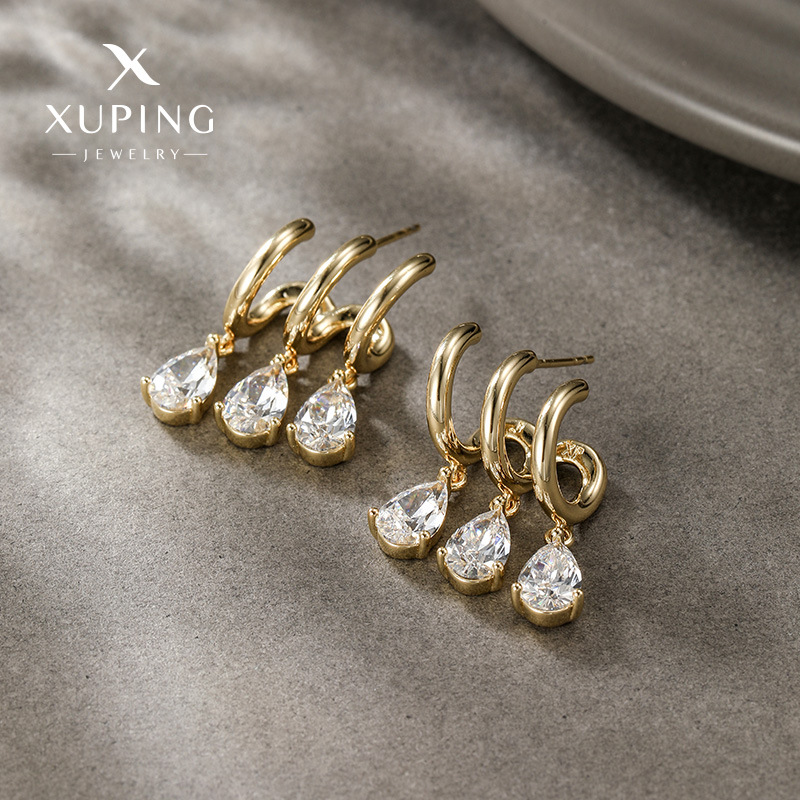 La nueva moda de Xuping, pendientes de temperamento de circón con flecos de alta gama, diseño de nicho, pendientes exquisitos de todo fósforo al por mayor