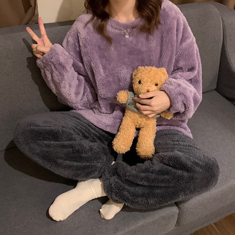 Invierno nuevo pijama de felpa de las mujeres de manga larga de color sólido simple engrosada coral fleece desgaste del hogar de dos piezas conjunto se puede usar fuera