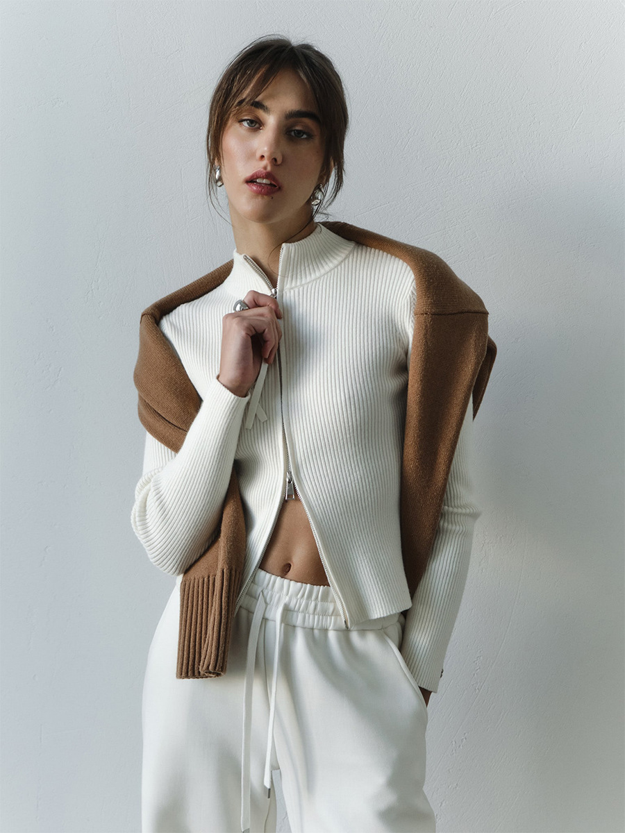 Chaqueta de manga larga delgada con cuello alto transfronterizo Europa y América 2025 otoño e invierno nuevo estilo cárdigan con doble cremallera chaqueta de punto cálida mujer