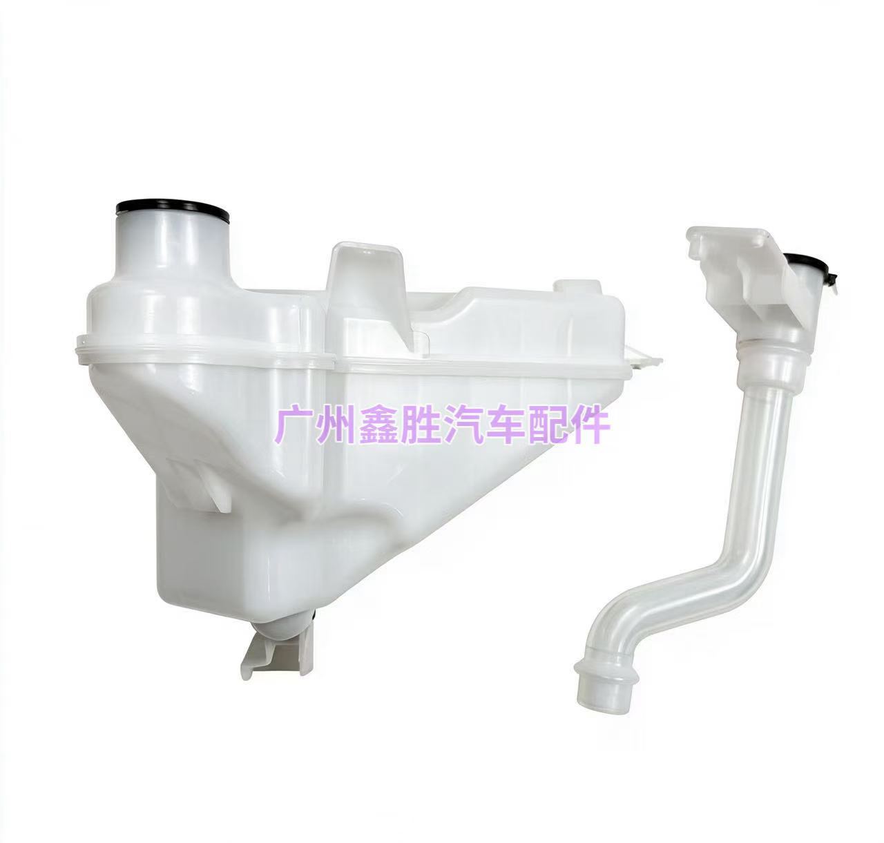85315-0K270 is suitable for the Toyota Hilux REVO front windshield wiper fluid reservoir