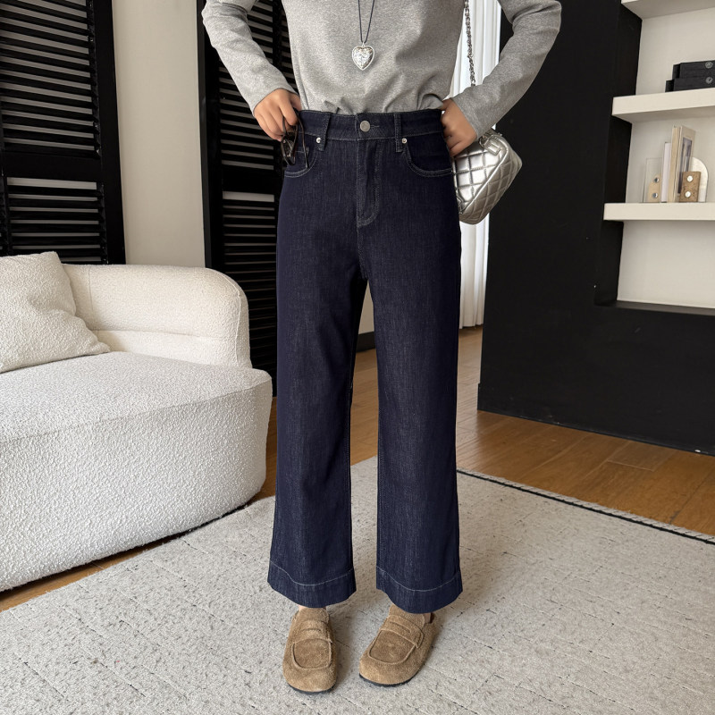 Straight-Leg Jeans with a Great Fit~ Deep Blue Stretch Straight-Leg Jeans for Women, High-Waisted, Loose-Fitting, Cropped Cigarette Pants for Petite Figures Straight-Leg Jeans with a Great Fit~ Deep Blue Stretch Straight-Leg Jeans for Women, High-Waisted, Loose-Fitting, Cropped Cigarette Pants for Petite Figures