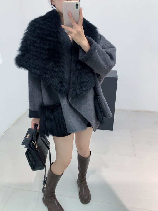 特价真毛高级斗篷大毛领网红拼接短款服饰批发爆款狐狸毛皮草外套|undefined