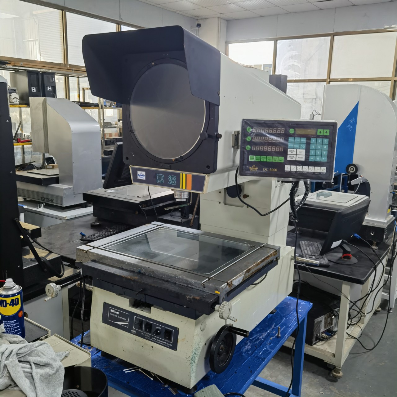 Used Wan Hao Vertical Projector Cpj-3040 Large Stroke Optical Measurement Projector Two Dimensional