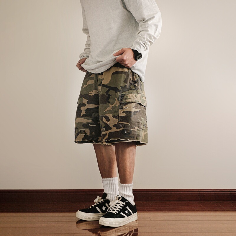 American retro distressed raw edge camouflage multi-pocket workwear military shorts, summer casual loose trendy brand men's shorts