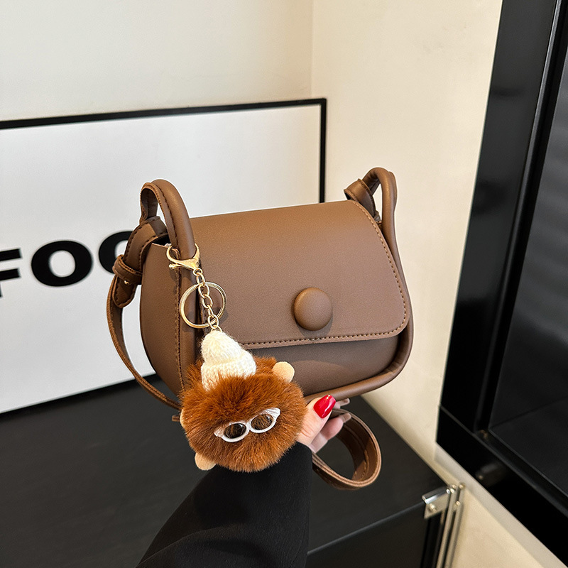 브라운 벨트 펜던트