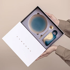 商务礼品套装;创意礼品套装;茶叶罐