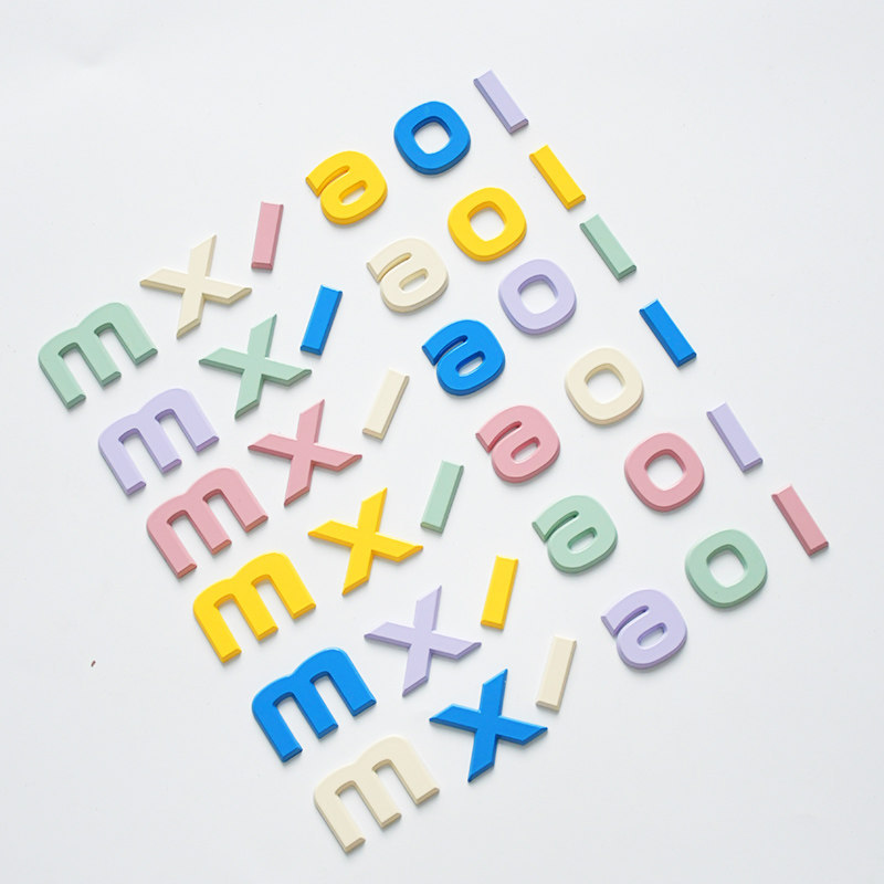Suitable for Xiaomi New Energy YU7 SU7, random color modified car emblems, compatible with all series, designated in rose red
