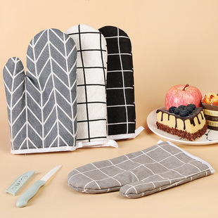 Cotton and linen baking microwave oven heat-resistant gloves kitchen baking tools oven special heat-resistant heat-resistant gloves