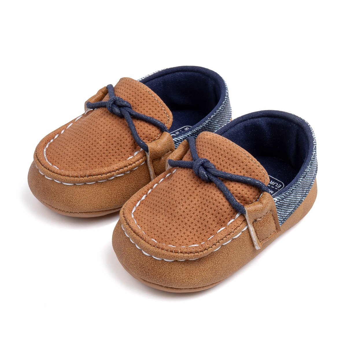 Primavera y otoño nuevos zapatos de bebé 0-1 años estilo británico suave Fondo bebé Niño Zapatos guisantes zapatos de cuero zapatos de bebé