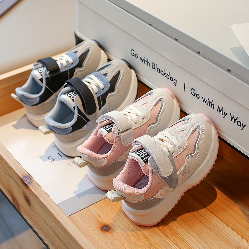 Zapatillas deportivas infantiles estilo otoño 2025, zapatillas de correr para niños estilo coreano, zapatillas transpirables para niñas estilo Forrest Gump, venta al por mayor