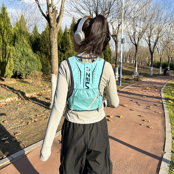 Sports off-road climbing backpack for hiking for traveling